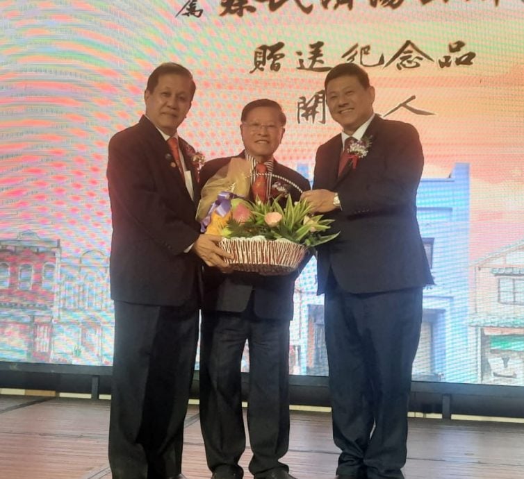 全国：新闻：蔡崇伟：明年4月卸下马来西亚济阳辛柯蔡宗亲总会的会长职