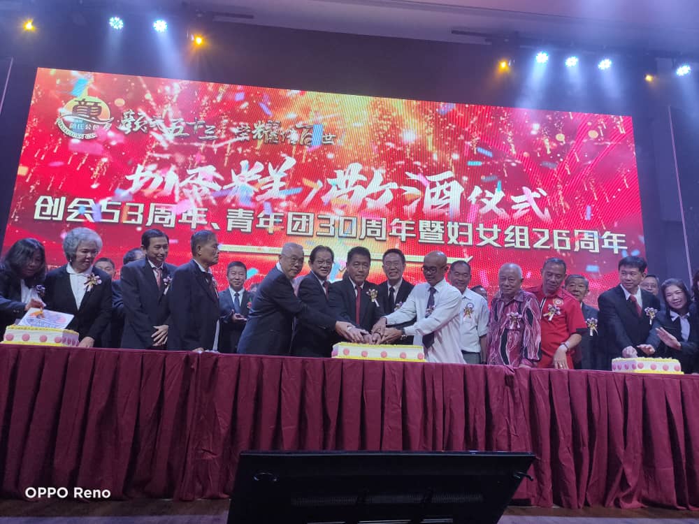 全国：新闻：颜来发：勿让恋权及恩怨摧毁先贤留下的文化与精神