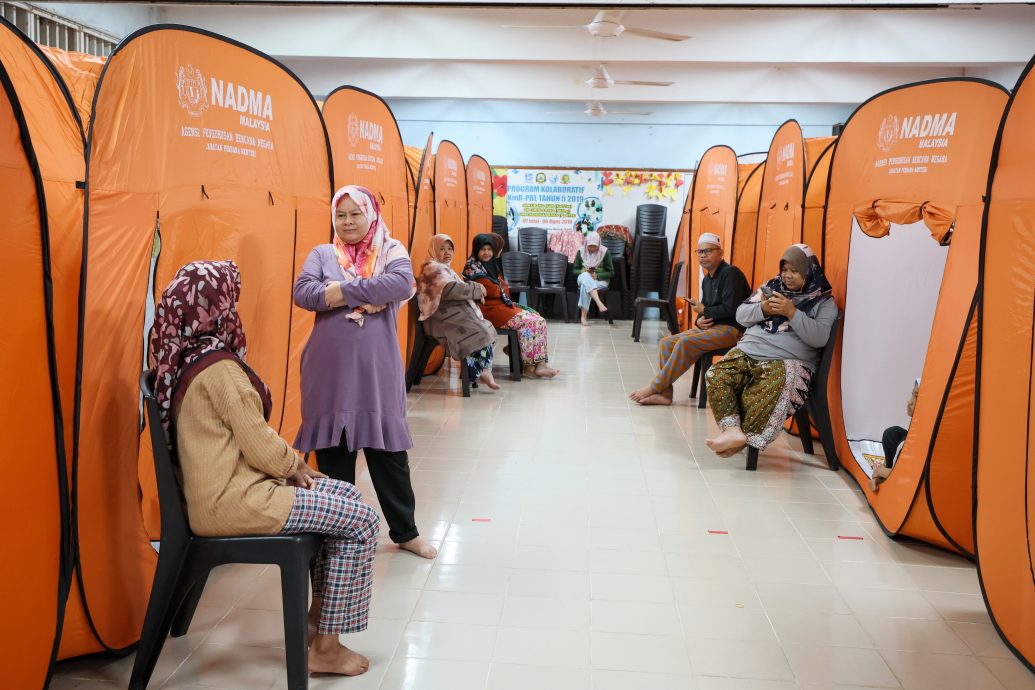 全:登州水灾情况恶化,5个县受到水灾影响,灾民人数逼近3000人。