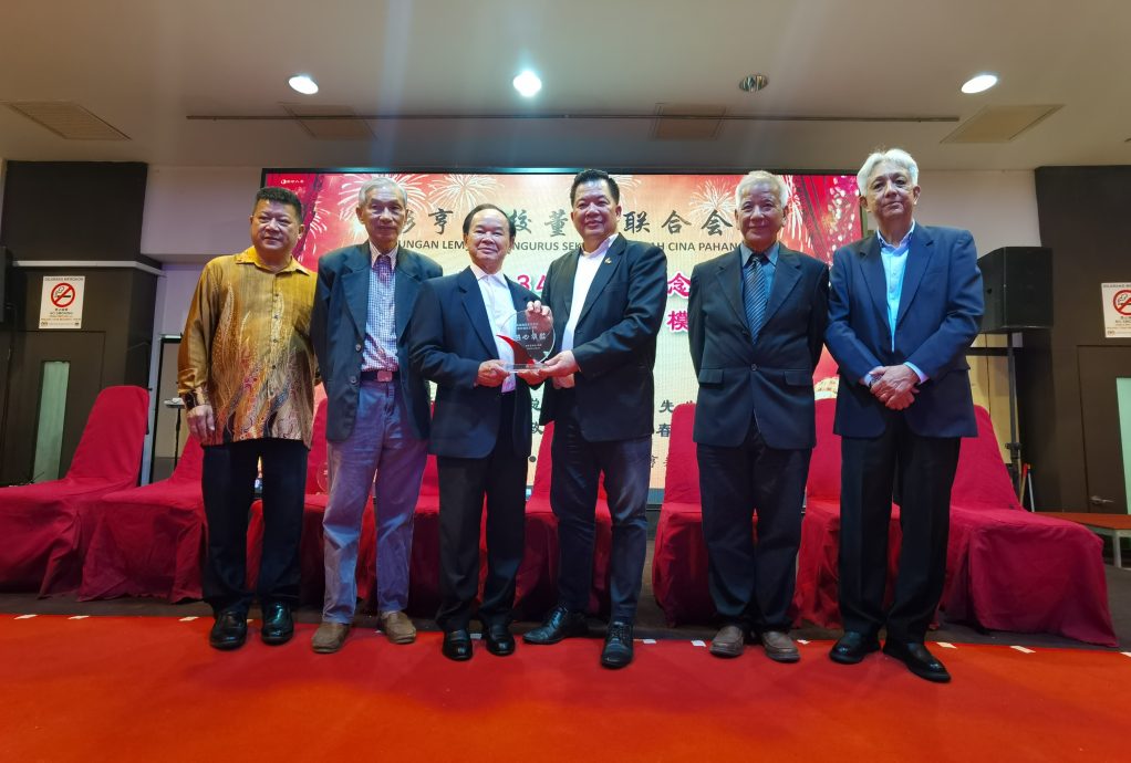 全:董总主席陈大锦失望,政府提呈的2024年财政预算案中26亿令吉建新学校拨款并未有各源流学校的详情