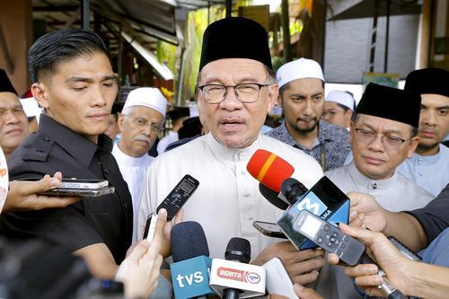 内贸部长职悬空4个月 安华:有属意人选了