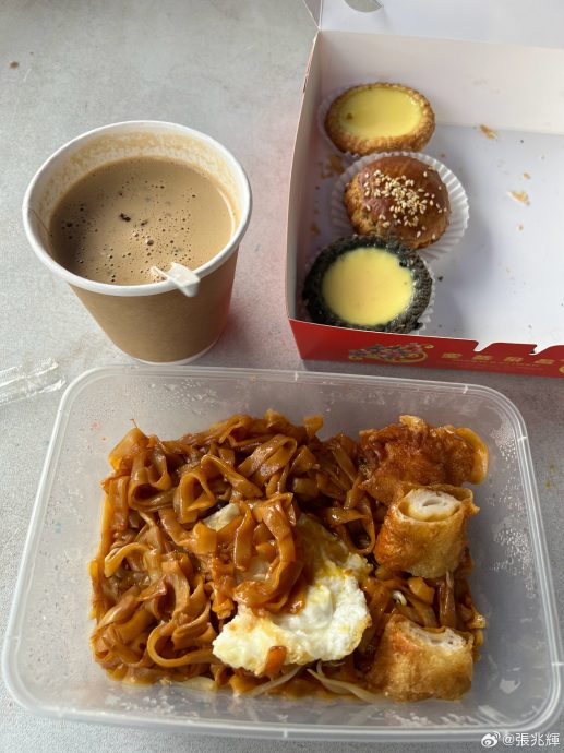 再来马拍《再生人》 张兆辉笑亏大马天气