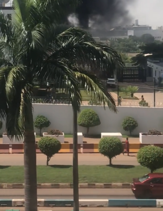 加拿大驻尼日利亚高级专员署发生爆炸 2人死亡