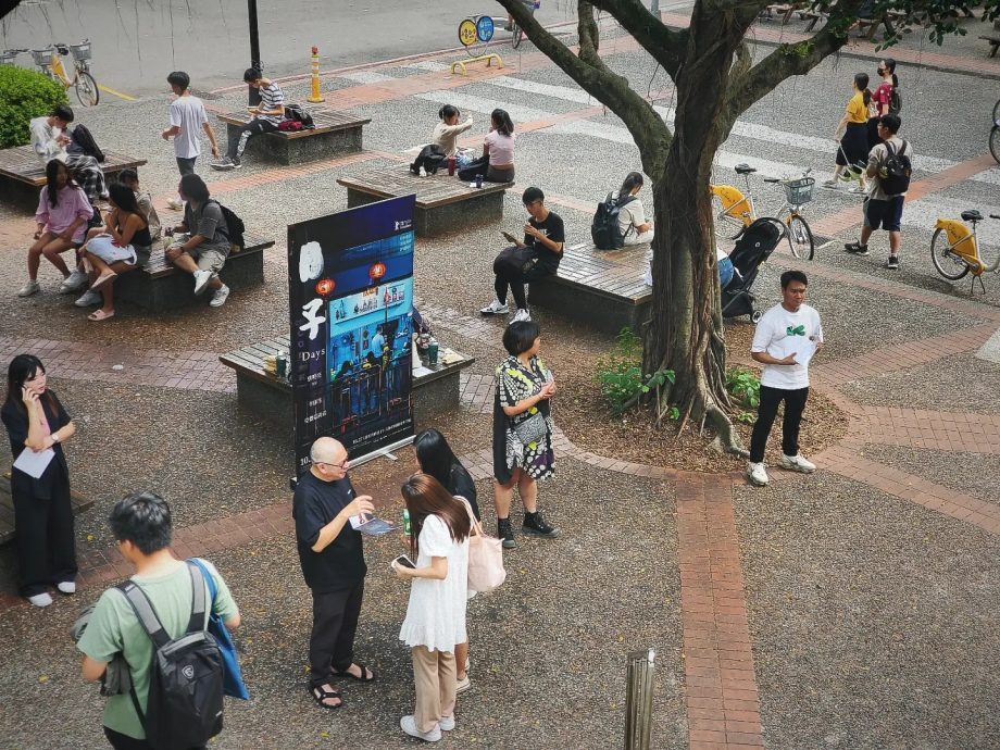 卖电影票情勒路人 蔡明亮发文道歉