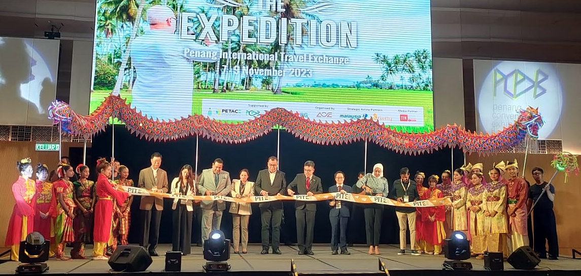 印度记者赞槟交通卫生 黄汉伟:持续提升设施功劳