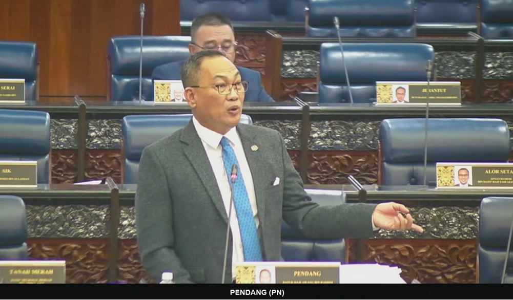 国会/ 阿旺哈欣和袁怀绍先后抨击赛阿布胡申不满其转态支持安华，抨无诚信