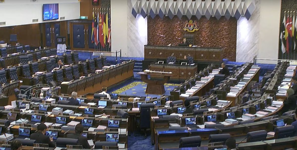 国盟议员几乎全去集会 早上仅慕尤丁数人出席国会