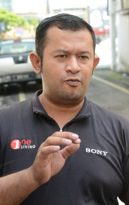 大都会/余保凭巡视斯里峇都喼花园／６图