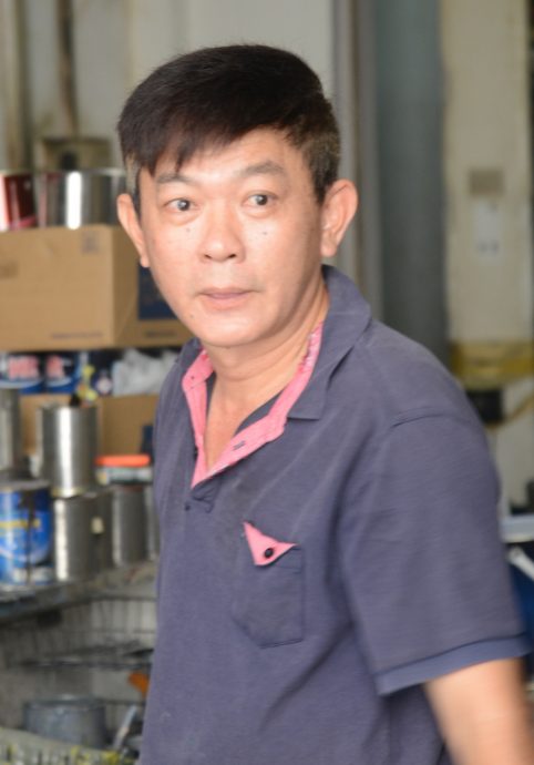 大都会/余保凭巡视斯里峇都喼花园／６图