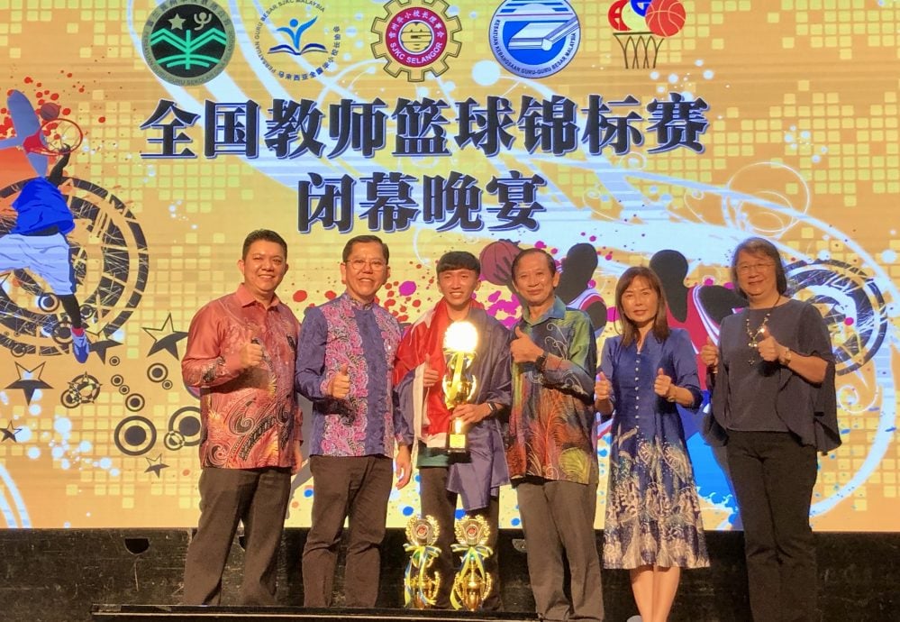 大都会/谢立意校长呼吁教育部正视教师行政过多问题