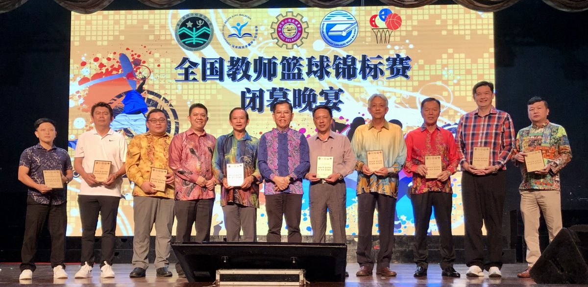 大都会/谢立意校长呼吁教育部正视教师行政过多问题