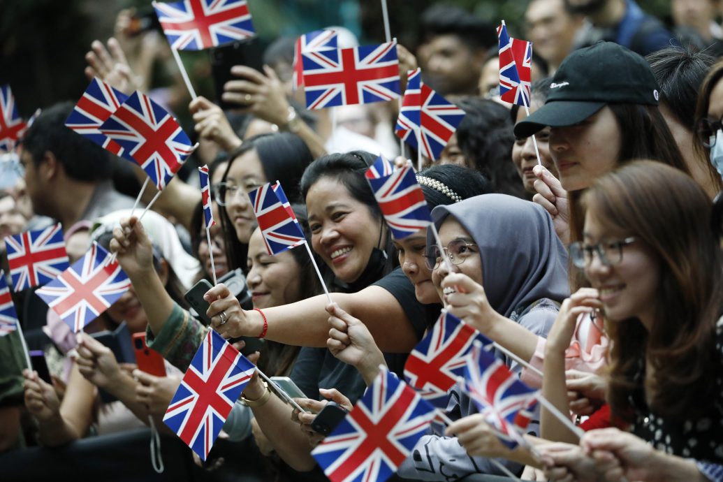 威廉王子造访狮城 开启4天环保之行