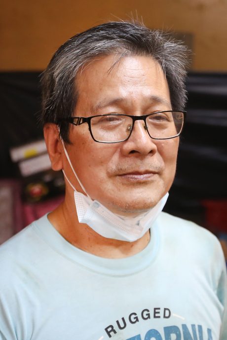 小贩生意受影响 马币弱进口水果涨价