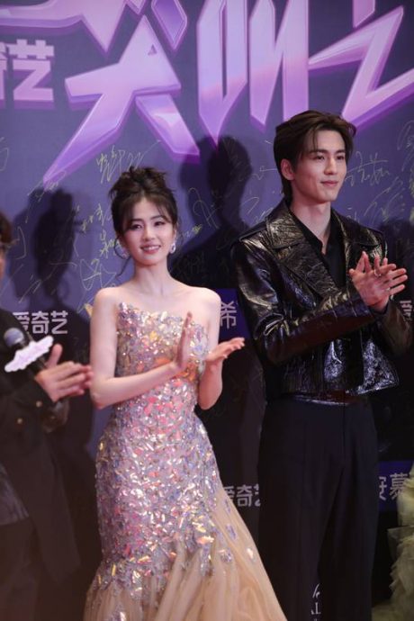 尖叫之夜|白敬亭宋轶装不认识 1动作网嗑翻等官宣