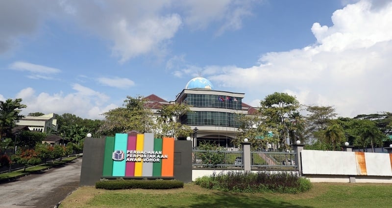 **已签发**柔:【州议会】:州政府拨款200万兴“柔佛青年奖学金计划”