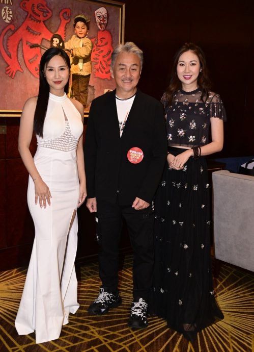 庄思敏签黄子韬旗下 ​带货感谢汪小菲送礼