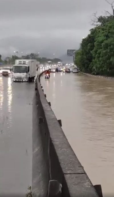 怡美露北上方向 大道外环路淹水