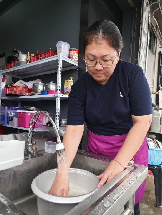 暖势力：单亲妈妈为有需要的人提供免费餐