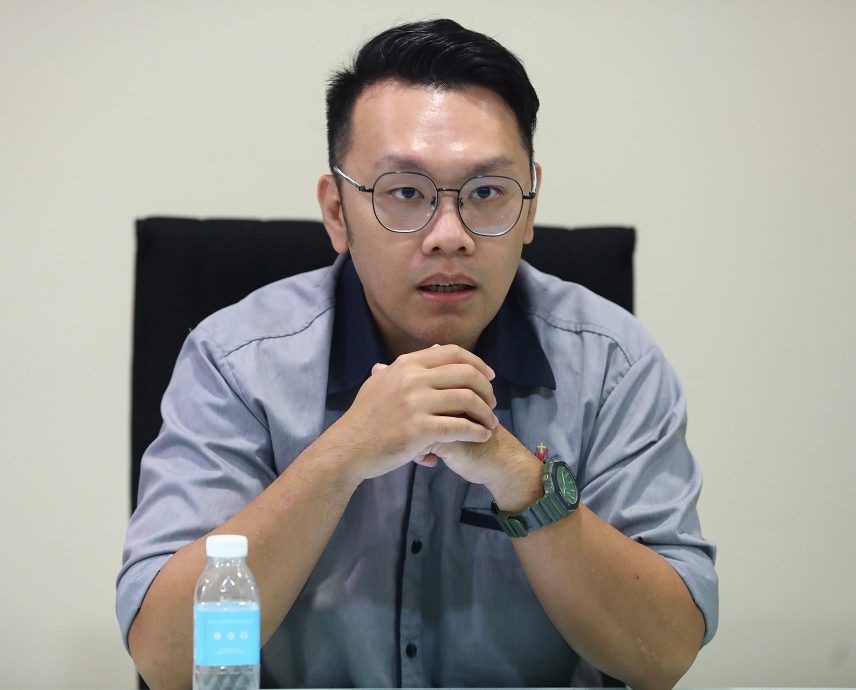 本报活动:八大华青“并肩挺进“交流会