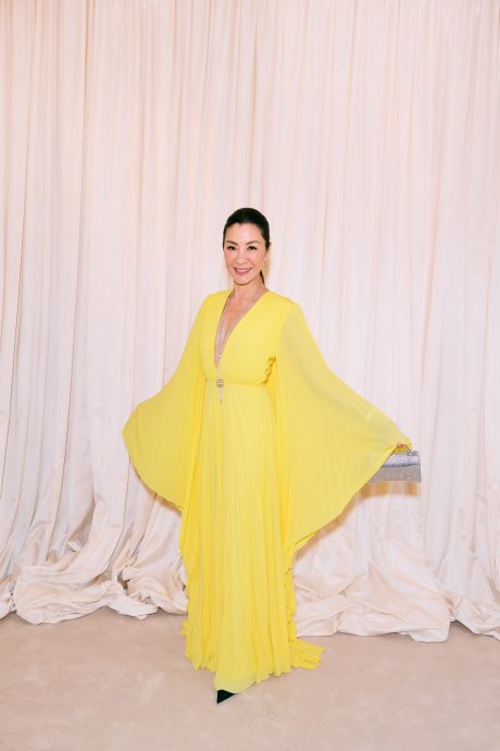 杨紫琼任巴黎世家全球大使 罢工潮结束英国复工