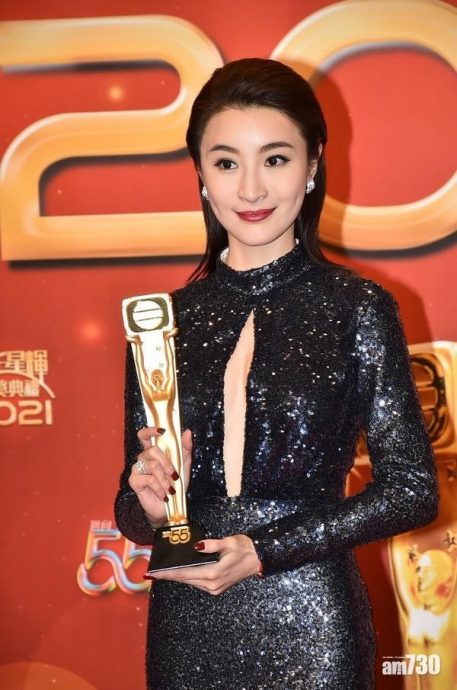 杨茜尧回巢拍剧 将恶斗林夏薇