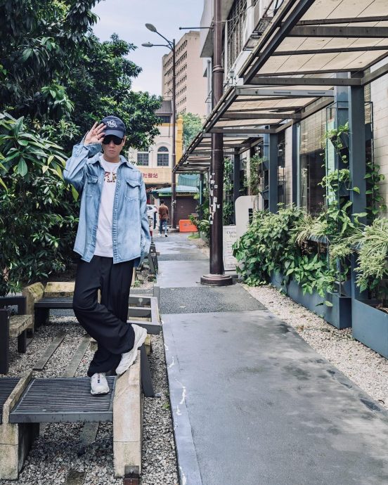 林俊杰打卡雪邦赛道 遭调侃“帅但保护好手”