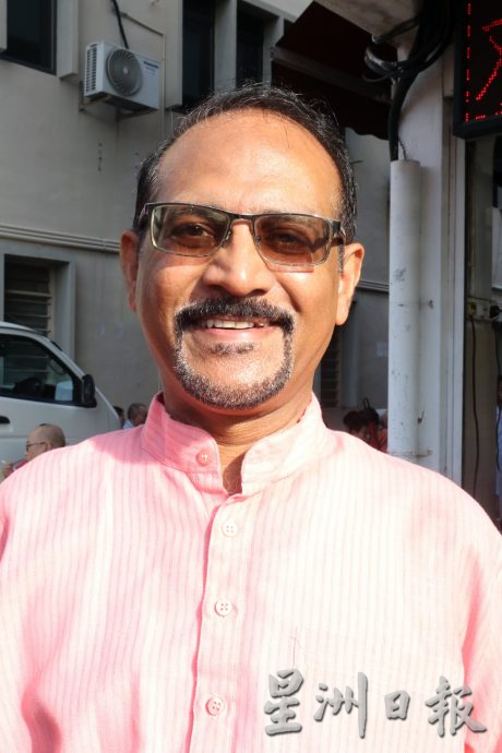 柔:【特稿】: 屠妖节 战胜黑暗迎光明 彩绘 姆鲁古 拉近各族联系