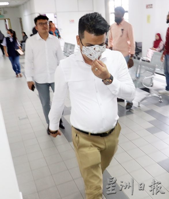 柔：涉伪造文件向社险申索津贴  董事与2被告不认罪