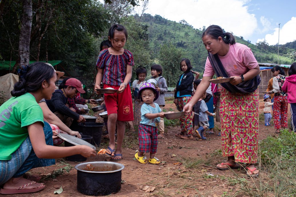 检测边境防控 中解放军在中缅边境实战演习