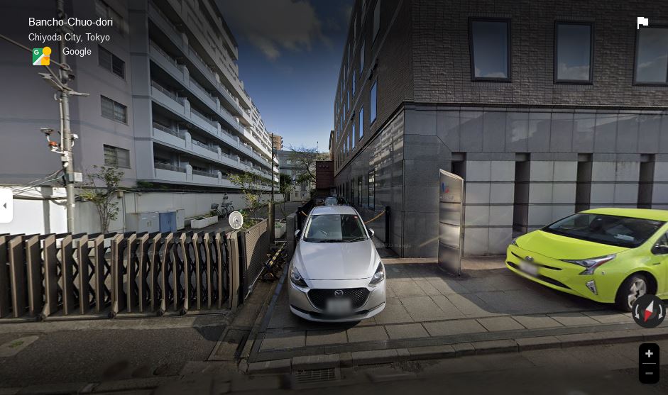 汽车撞向以色列驻东京大使馆附近路障 男子被捕