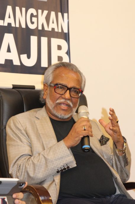 沙菲宜:沙地王室汇纳吉10亿美元 为阻阿拉伯之春蔓延