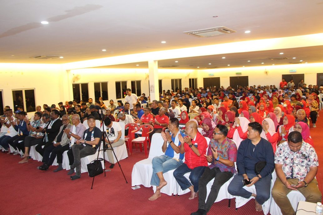 沙菲宜:沙地王室汇纳吉10亿美元 为阻阿拉伯之春蔓延