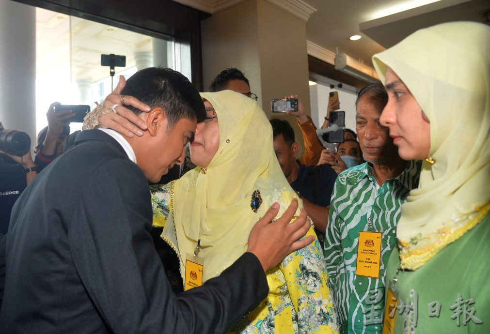 洗黑钱等4控状罪成 赛沙迪囚7年2鞭罚1千万