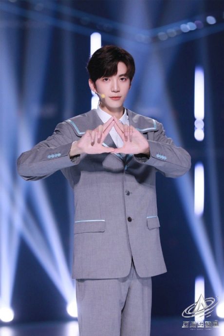 洪欣张丹峰没离婚 张镐濂：他们很恩爱