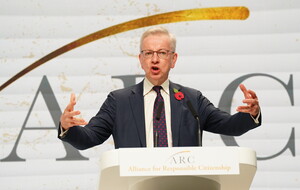 狠批“觉醒资本主义” 英国保守党鼓动文化战争