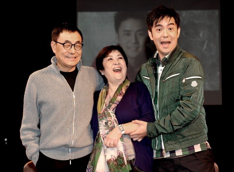 甄珍不忿被抹黑 警告刘家昌造谣触法