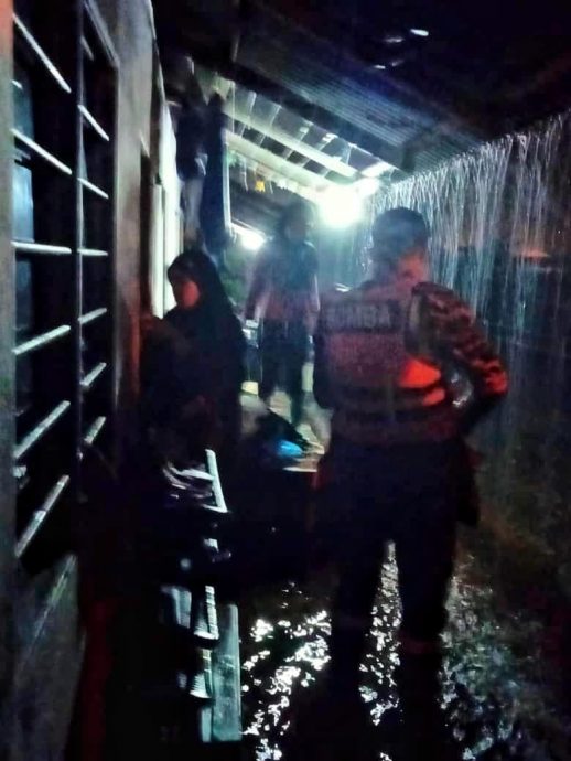 甘榜巴察甘大雨淹水 一老二少受困求助