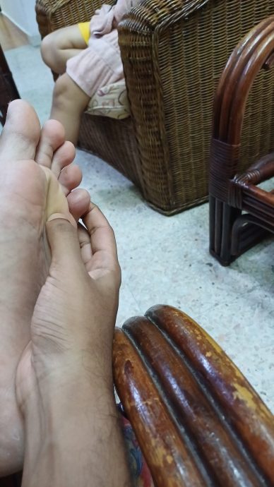 男子花8天170小时 从白沙罗步行到马六甲