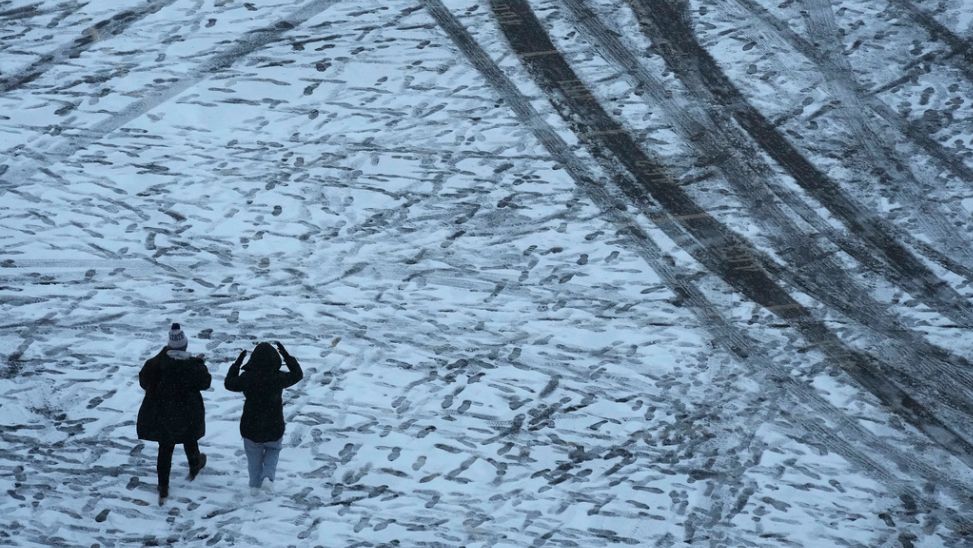 美国感恩节后风暴持续 11州逾千万人处于冬季警报下