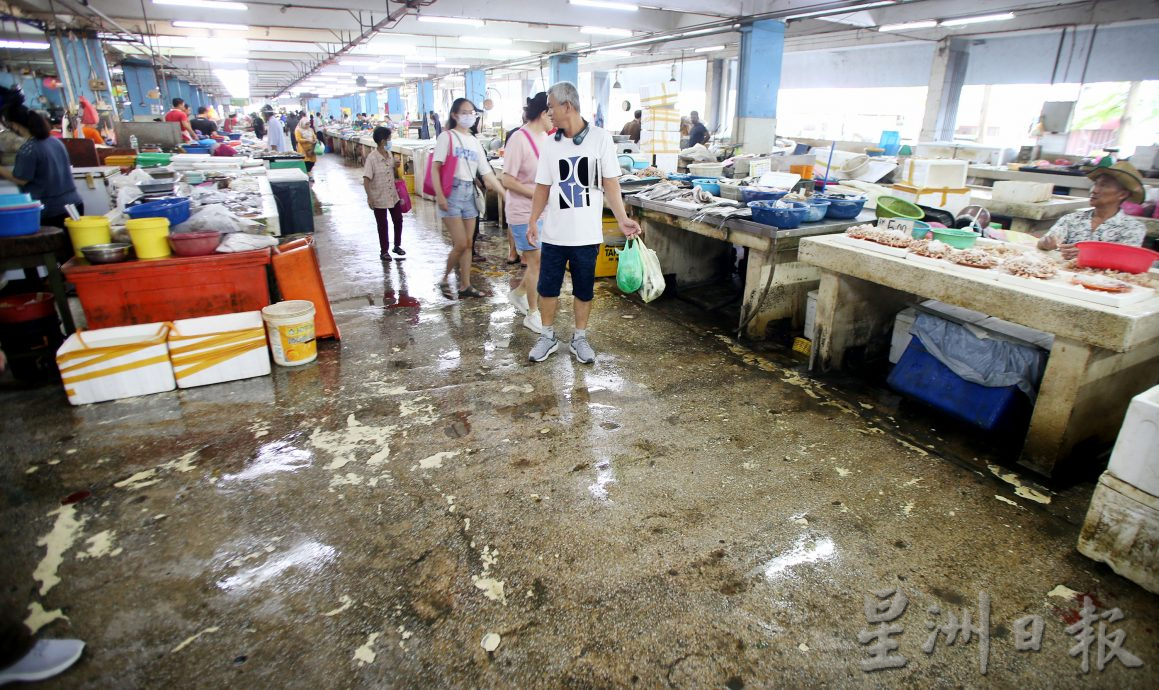 耗资100万 小贩照营业 怡中央公市提升工程开动