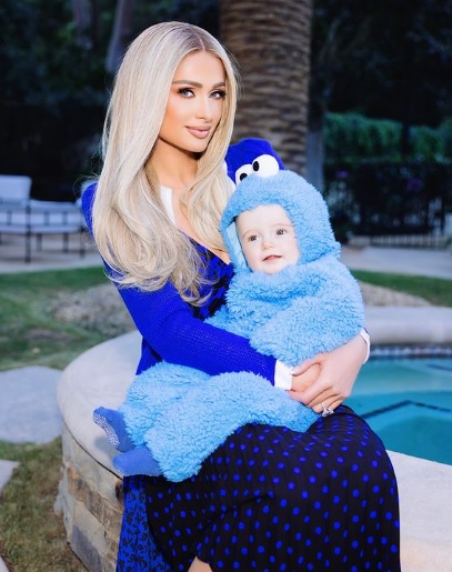 芭莉丝希尔顿宣布迎来二胎 女儿取名“London”?