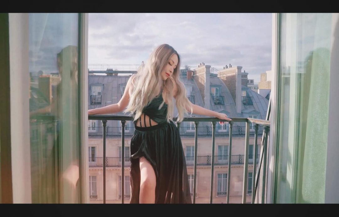 萧亚轩晒美照1举动 钓出阿信网求合作