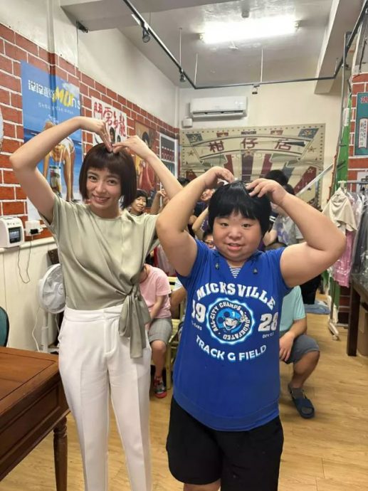 被劝撕掉“艾成标签” 王瞳:还相信爱情