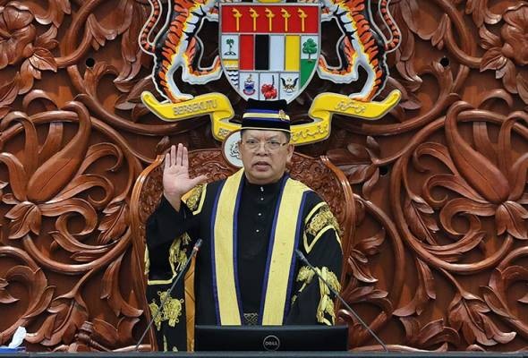 议长:每期国会都要宣誓“全体YB须背诵国家原则”