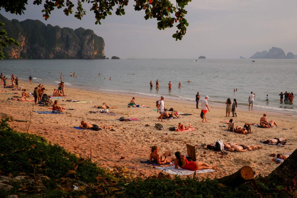 赴泰游客不如预期 中国十家航空公司放弃加开赴泰航班