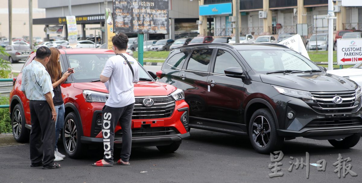 车商:吸引消费人买车 年底促销优惠多