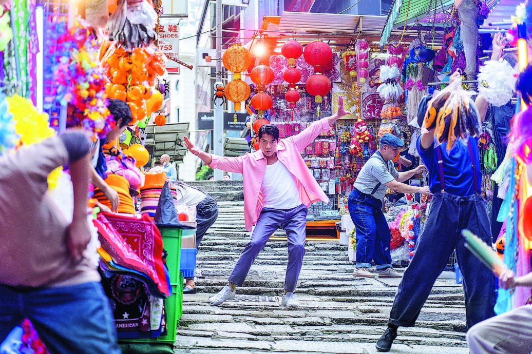 郭富城深圳站销情惨淡? 唱2小时换衣半小时惹不满