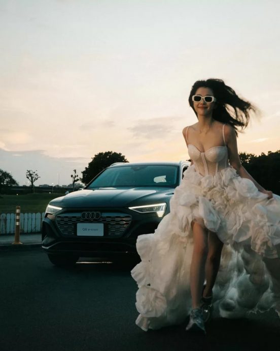 闪嫁吴慷仁? 邵雨薇晒性感婚纱照