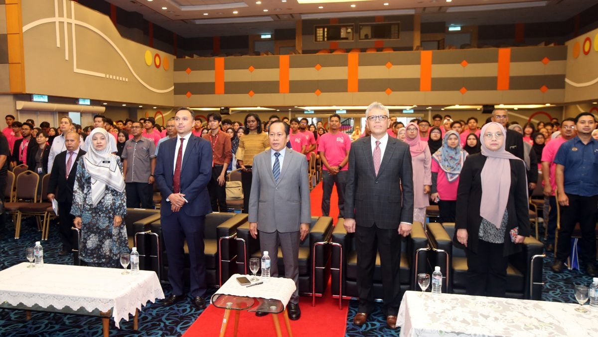 阿末马斯兰出席2023年金融智慧之旅计划闭幕仪式