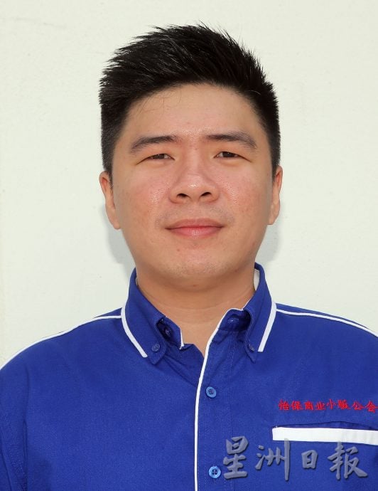 霹：封底主文／120档小贩 中央辟饮食区 逢周六摆摊 华城湖畔夜市1111开跑